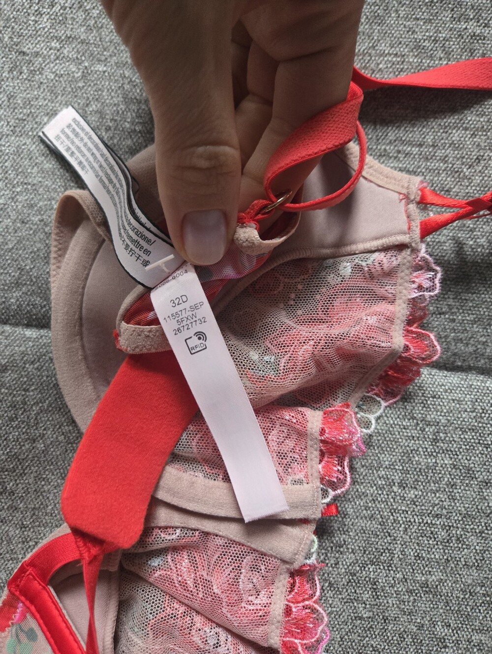 Victoria's Secret | Wicked Unlined Floral Embroidery Balconette Bra 32D - Picture 5 of 6